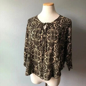 Alya Black Cream Short Wide Sleeved Top S